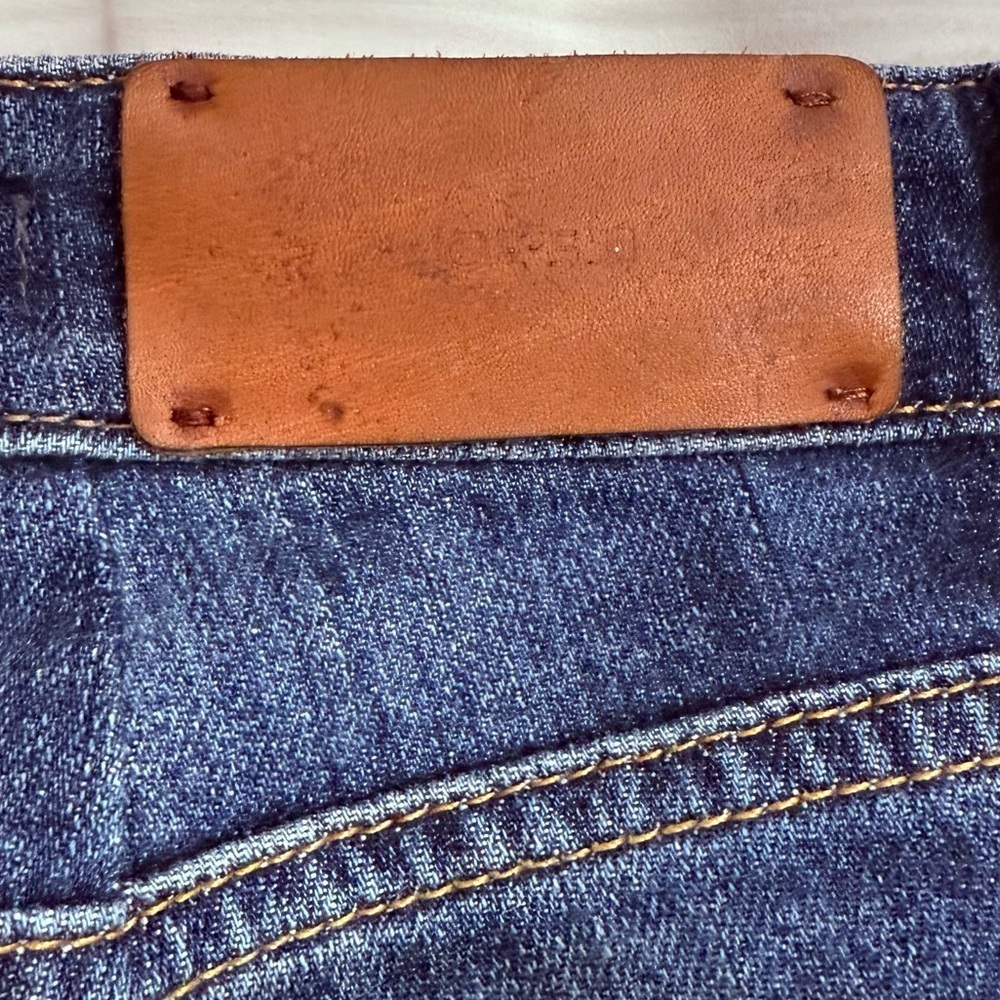 Joe’s “The Provocateur” Petite Fit Mid Rise Boot Cut Jeans In Gabrielle Wash - Picture 9 of 13